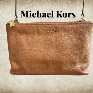 Michael Kors Crossbody Bag